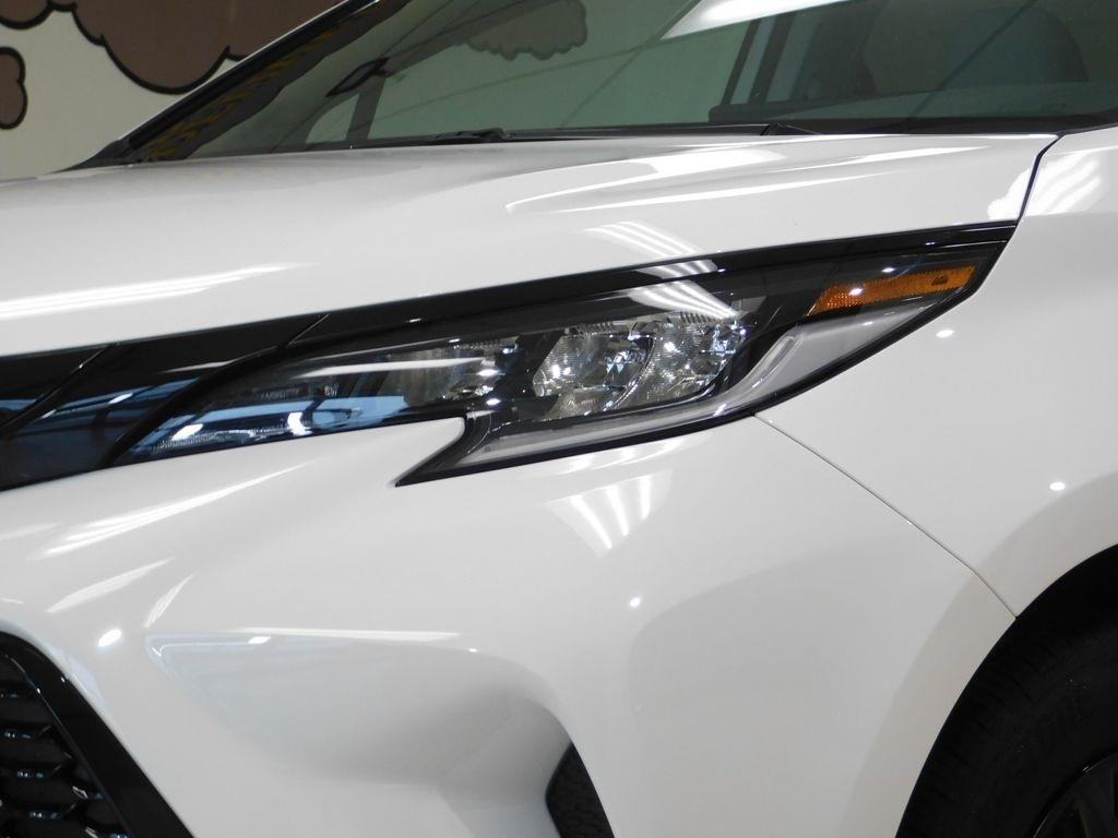 Toyota Sienna Unknown 2026