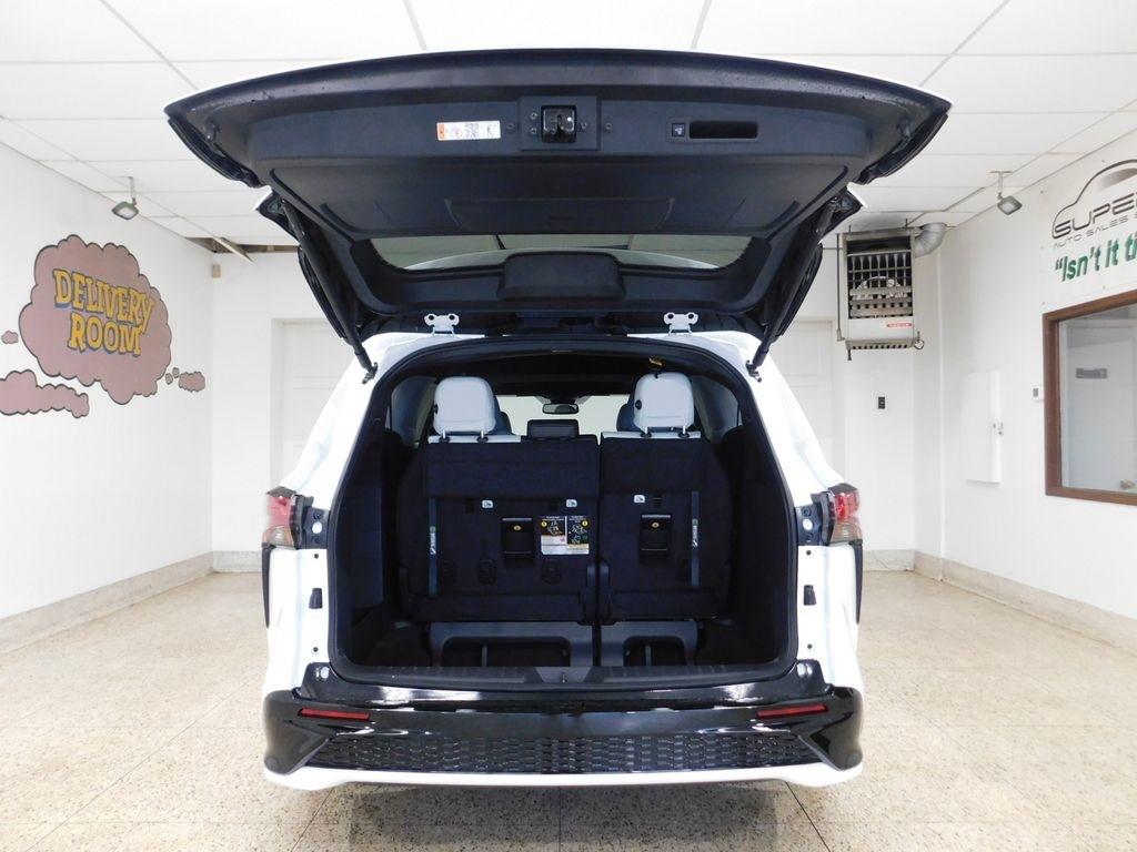 Toyota Sienna Unknown 2026