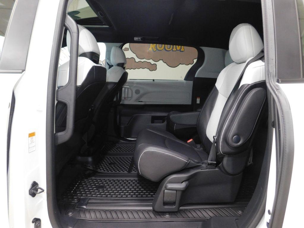Toyota Sienna Unknown 2026