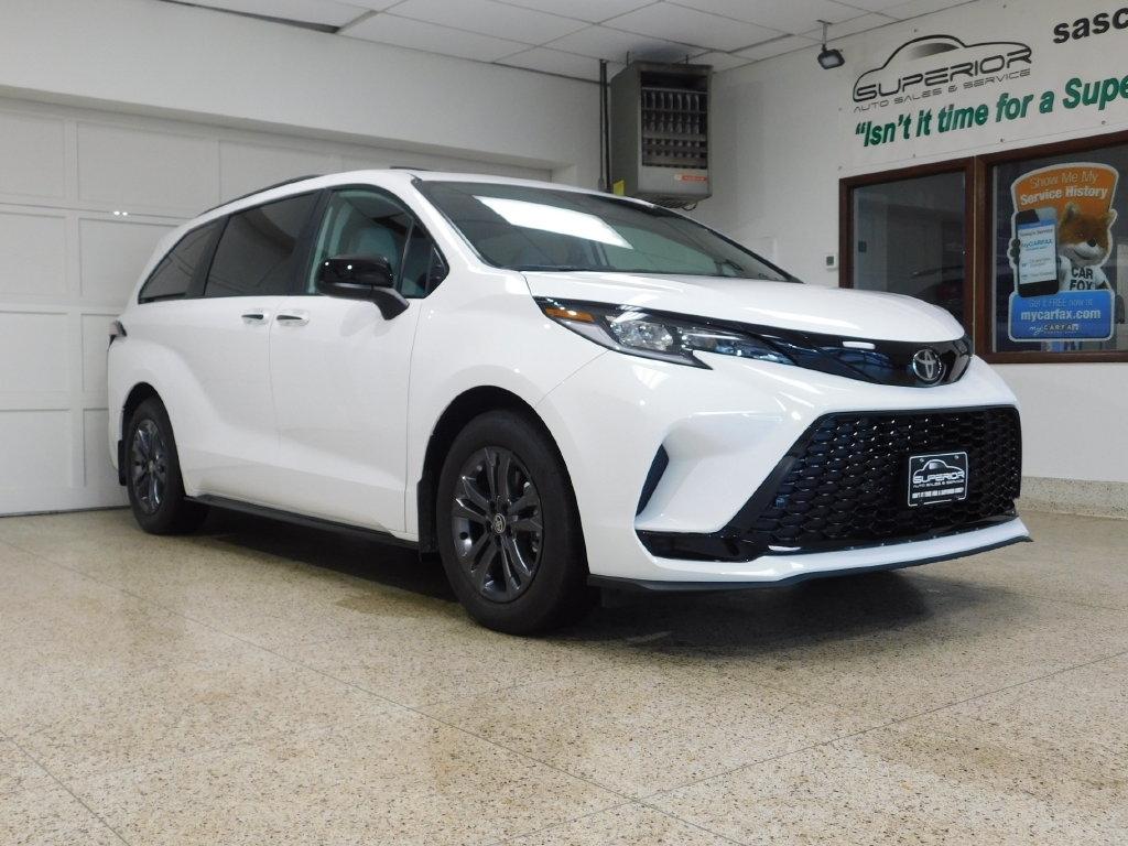Toyota Sienna Unknown 2026