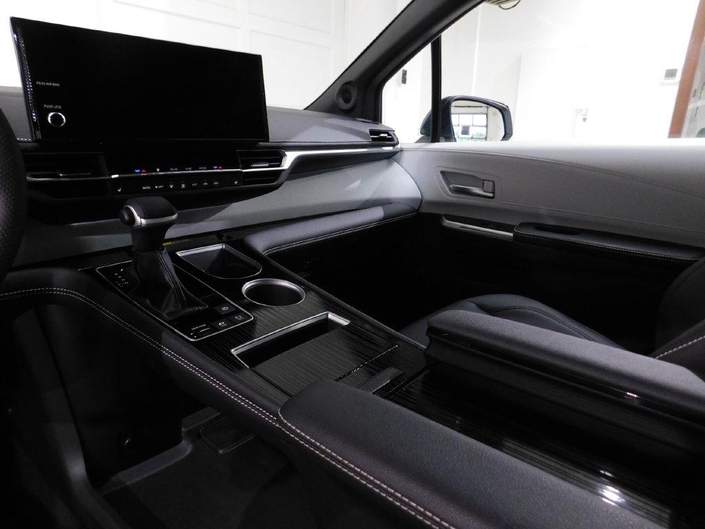 Toyota Sienna Unknown 2026