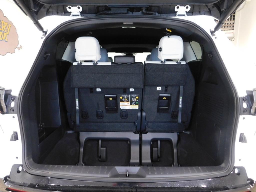 Toyota Sienna Unknown 2026
