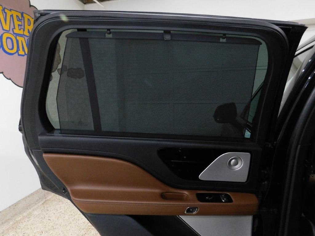 Lincoln Aviator Reserve AWD 2022
