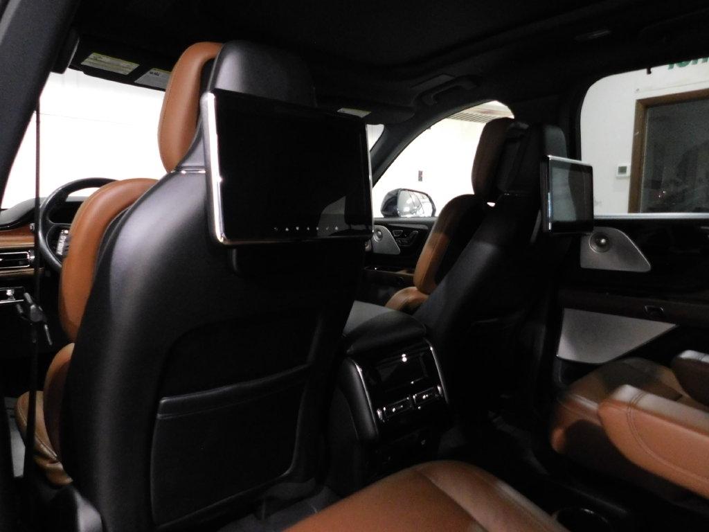 Lincoln Aviator Reserve AWD 2022