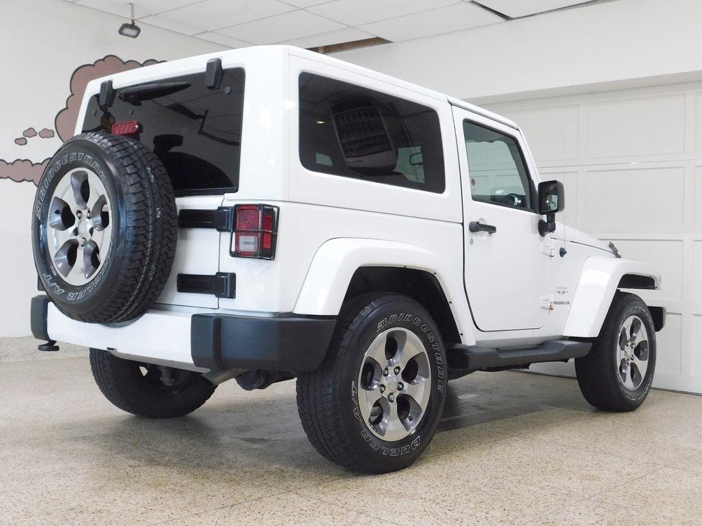 Jeep Wrangler Sahara 4WD 2016