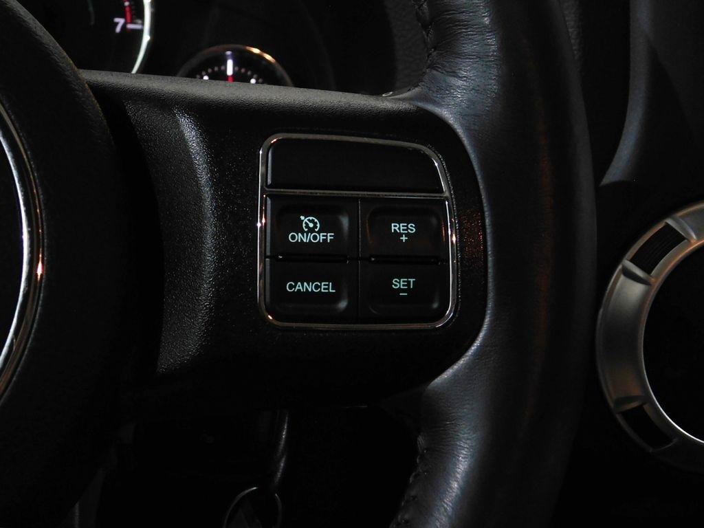 Jeep Wrangler Sahara 4WD 2016