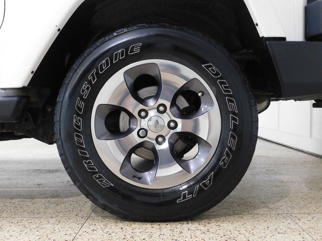 Jeep Wrangler Sahara 4WD 2016