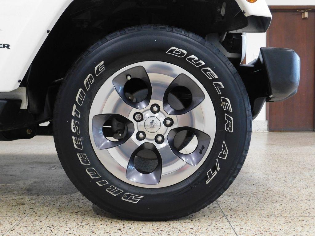Jeep Wrangler Sahara 4WD 2016