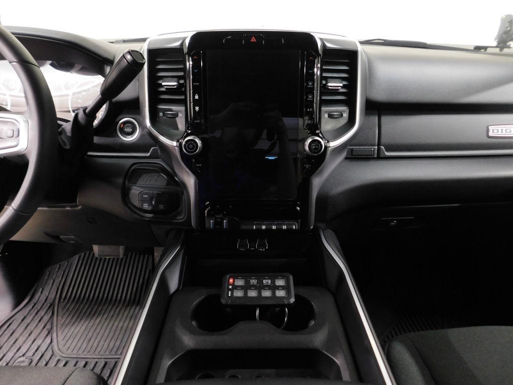 RAM 2500  2025