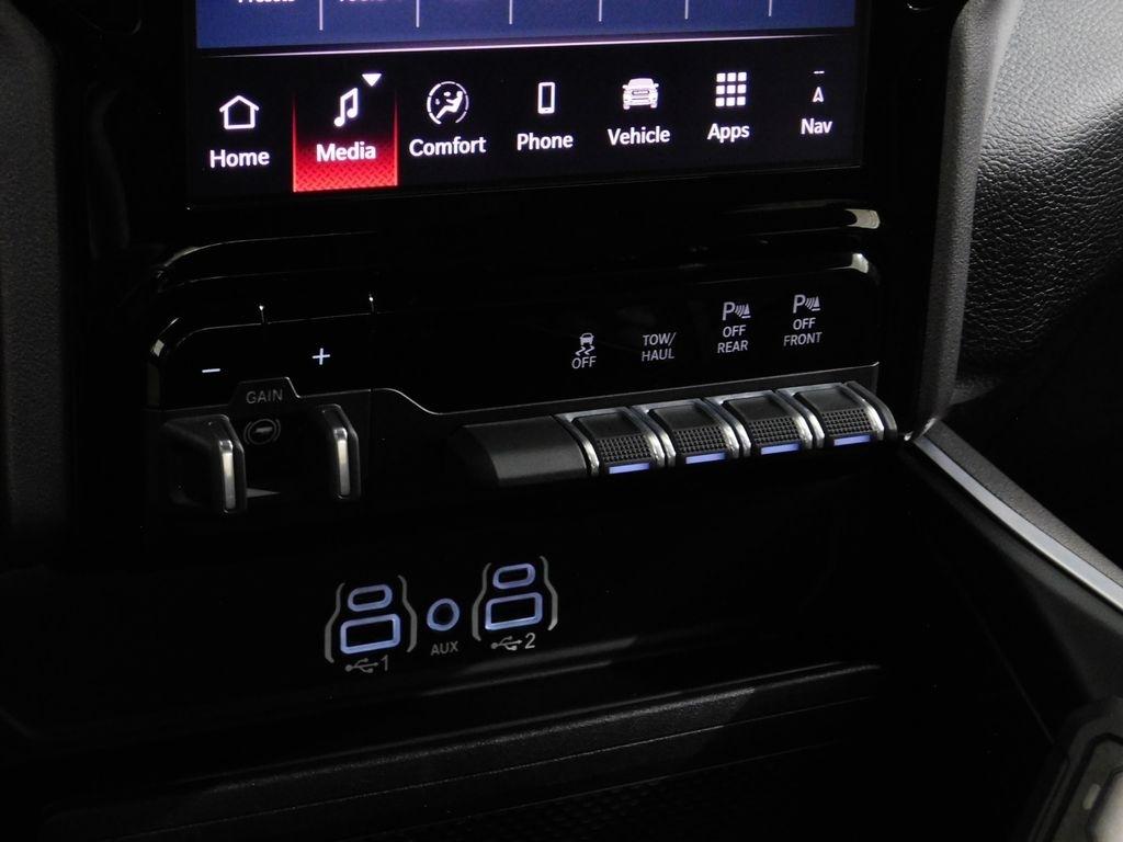 RAM 2500  2025