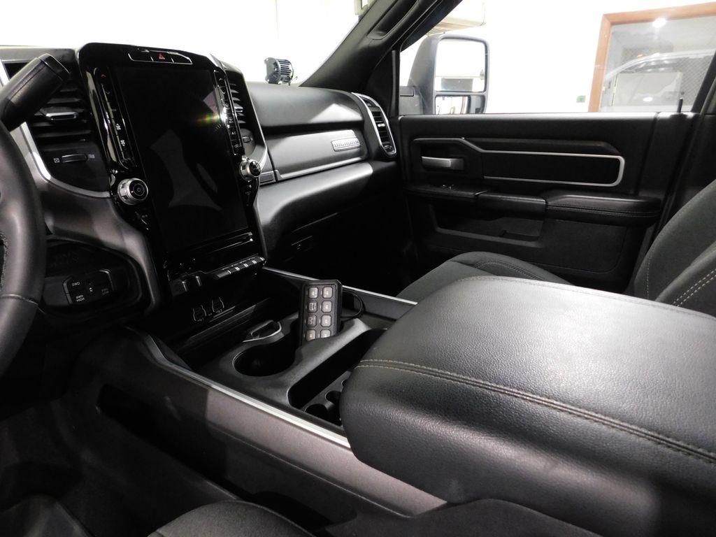 RAM 2500  2025