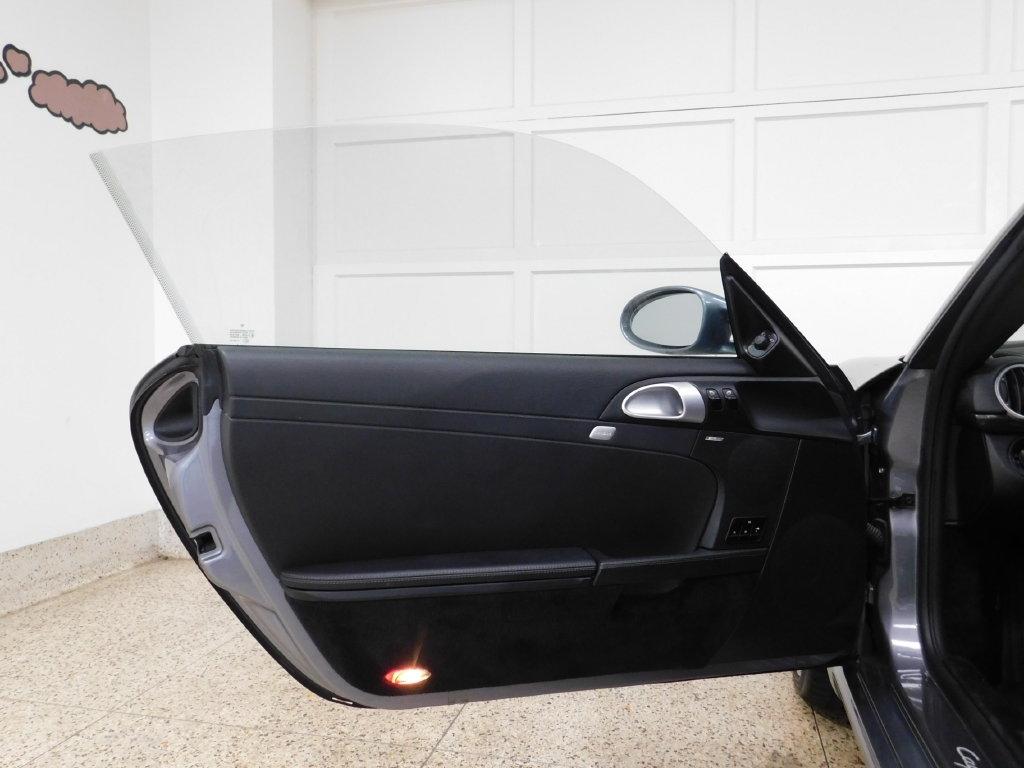 Porsche Cayman S 2006