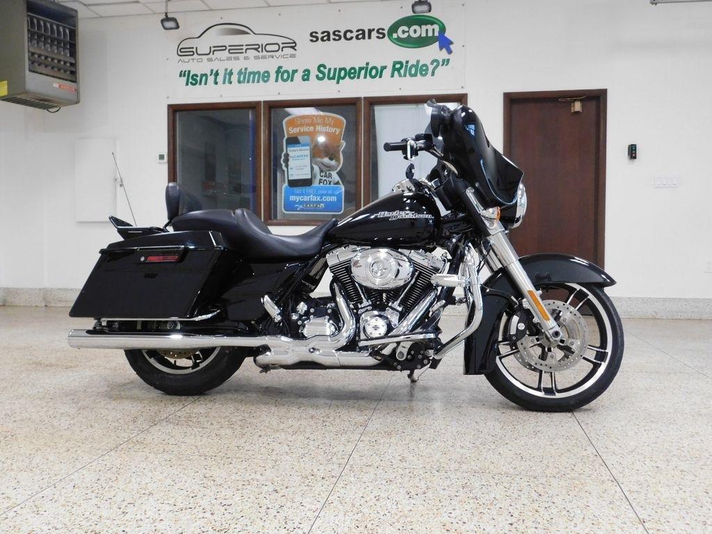 Harley-Davidson FLHX103  2011