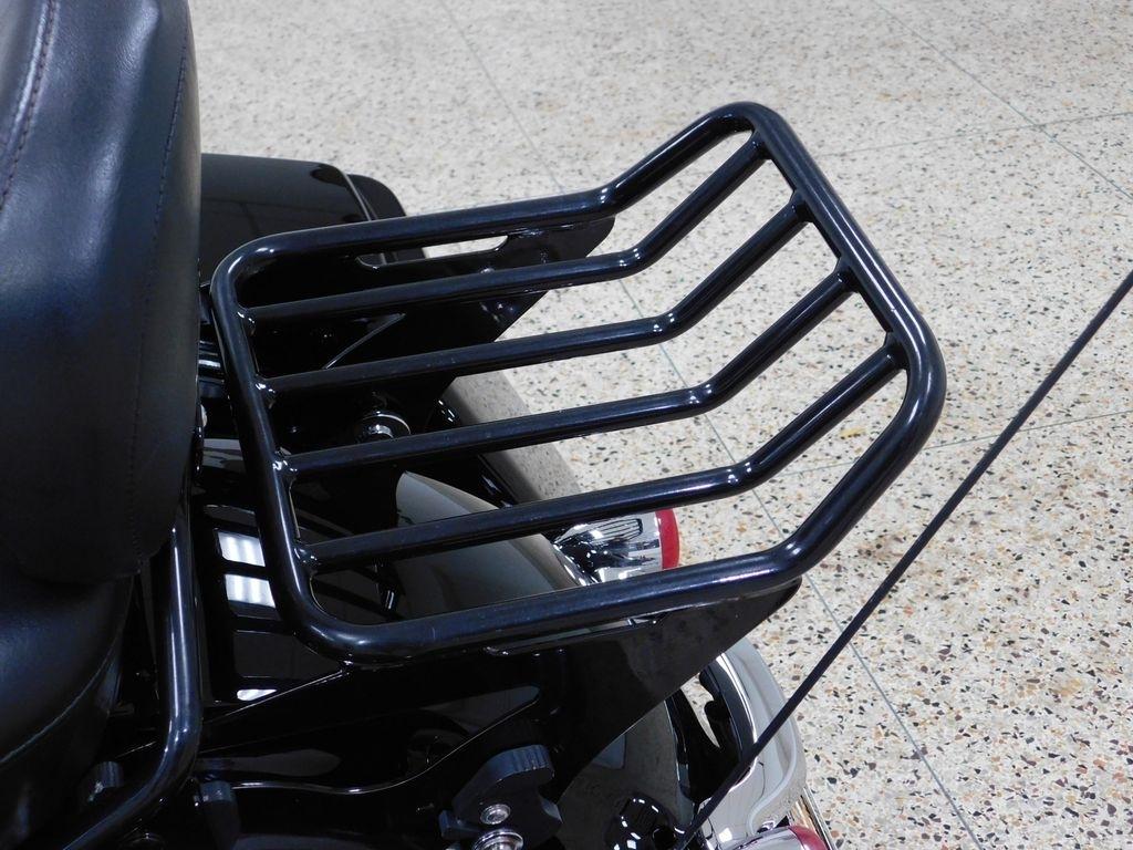 Harley-Davidson FLHX103  2011