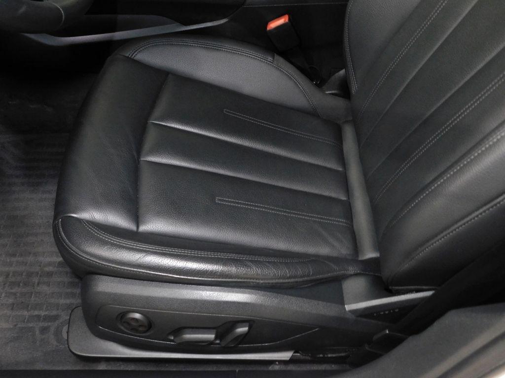 Audi A4 2.0T Progressiv quattro Sedan 2019