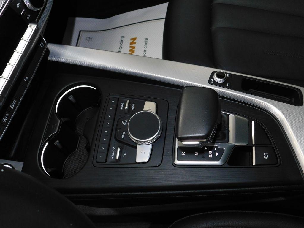 Audi A4 2.0T Progressiv quattro Sedan 2019
