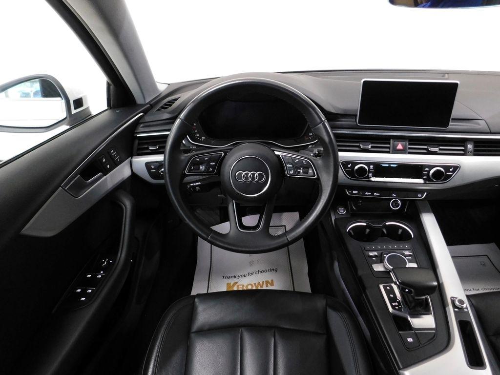 Audi A4 2.0T Progressiv quattro Sedan 2019