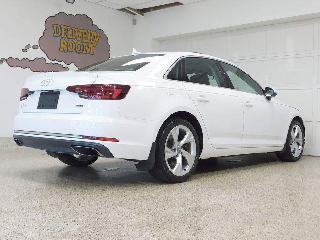 Audi A4 2.0T Progressiv quattro Sedan 2019