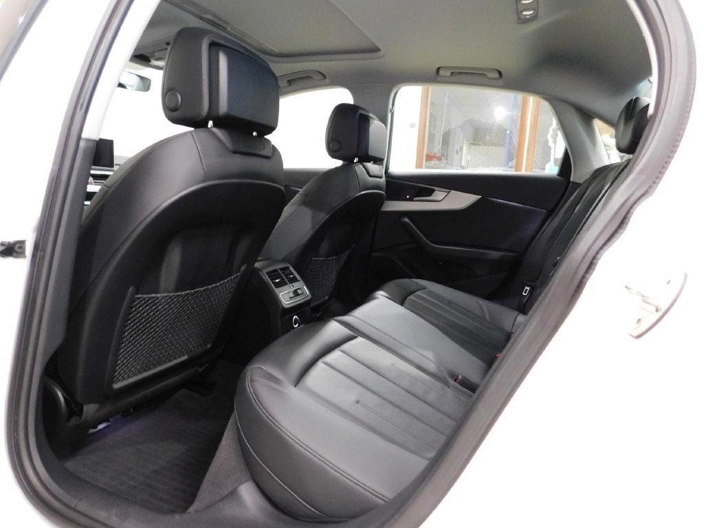 Audi A4 2.0T Progressiv quattro Sedan 2019