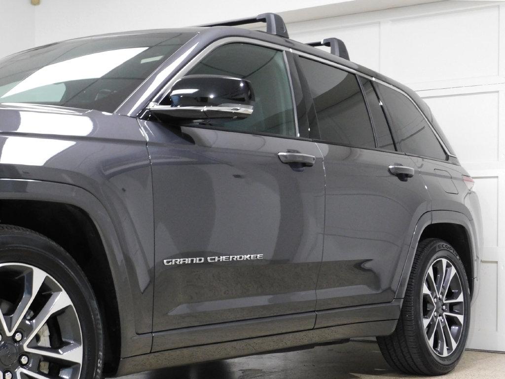 Jeep Grand Cherokee Overland 4WD 2024