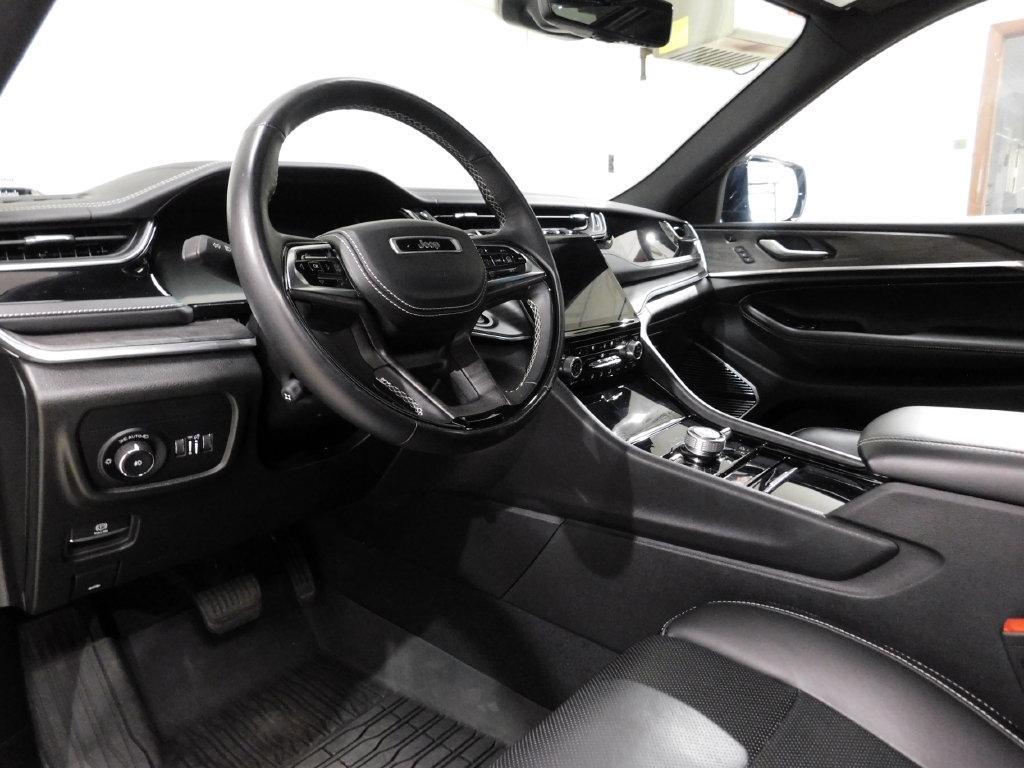 Jeep Grand Cherokee Overland 4WD 2024