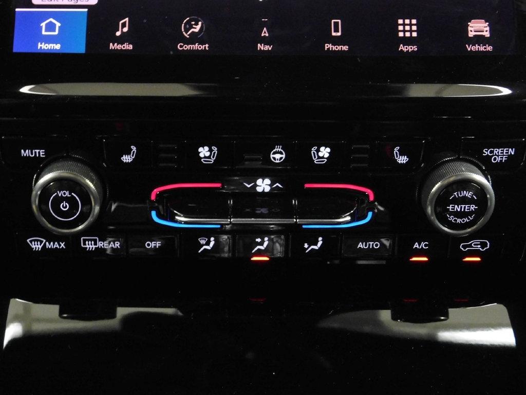 Jeep Grand Cherokee Overland 4WD 2024