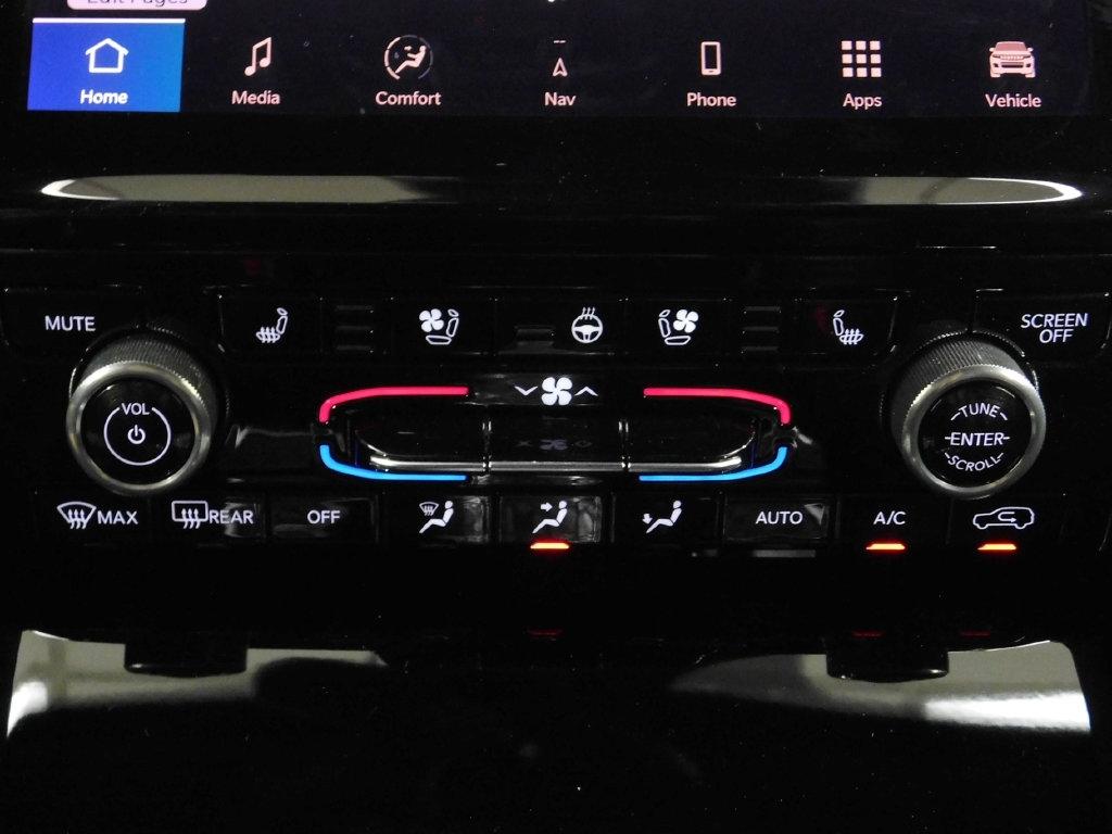 Jeep Grand Cherokee Overland 4WD 2024