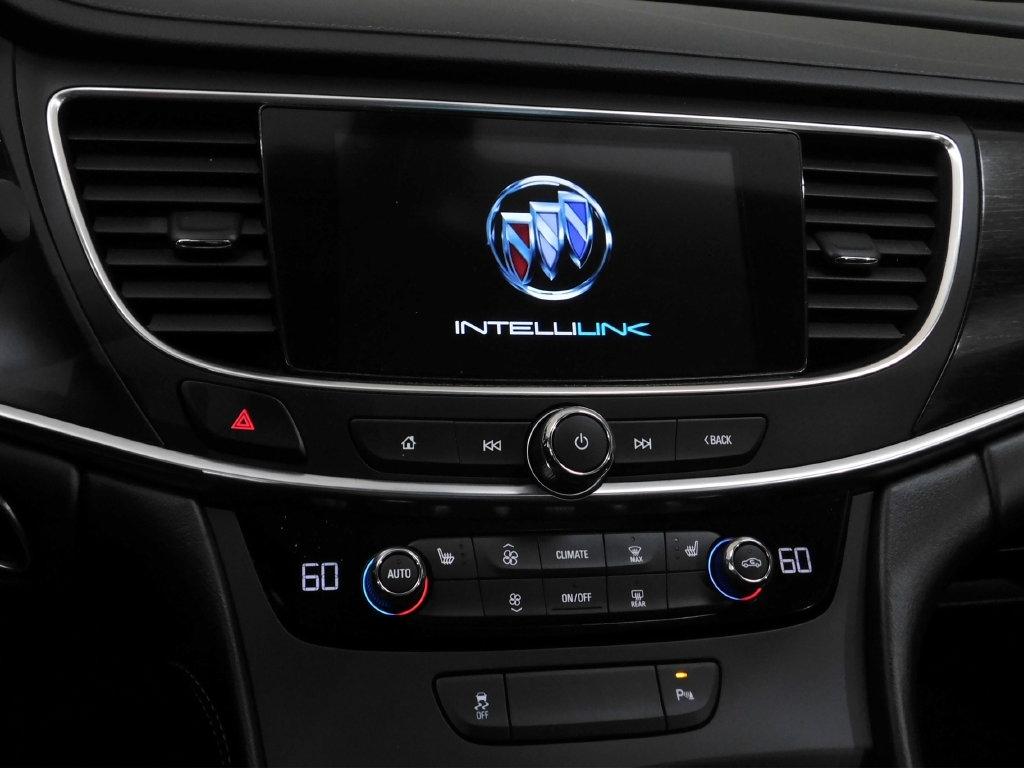 Buick LaCrosse Essence 2017