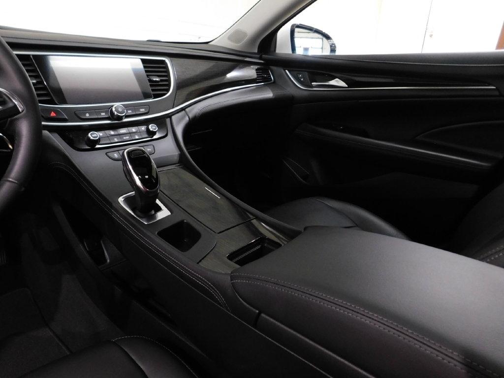 Buick LaCrosse Essence 2017