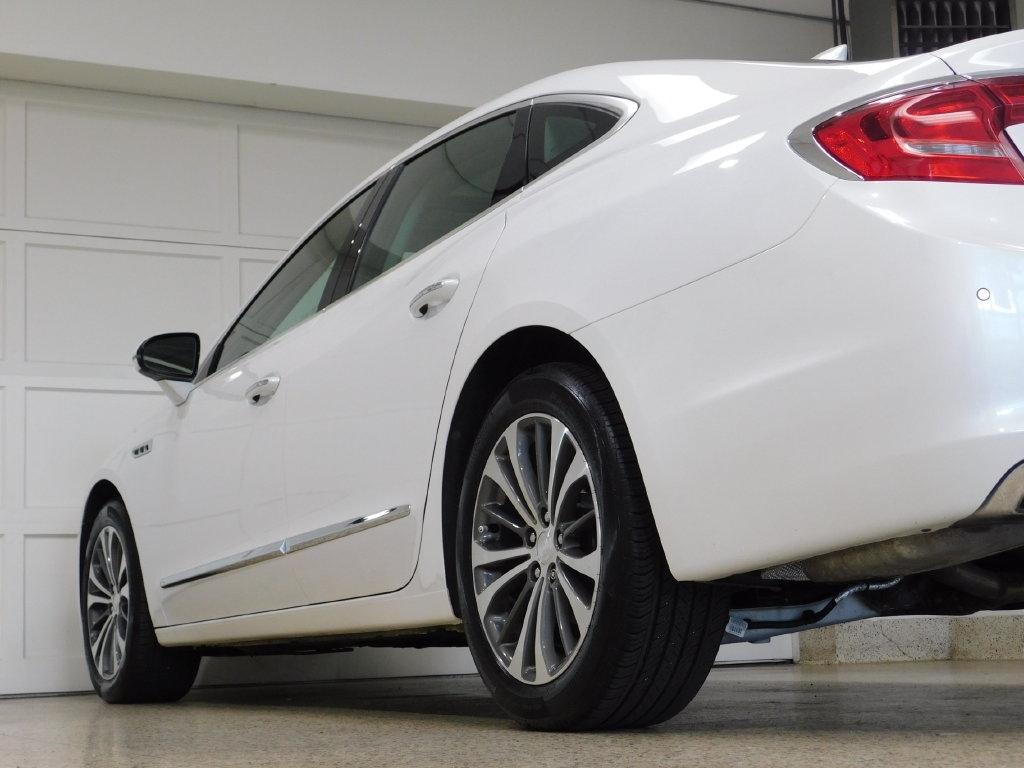 Buick LaCrosse Essence 2017