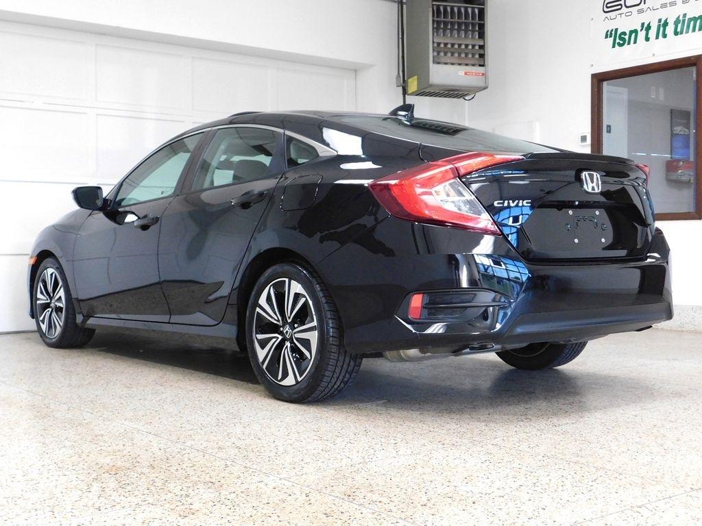 Honda Civic EX-T Sedan CVT 2017
