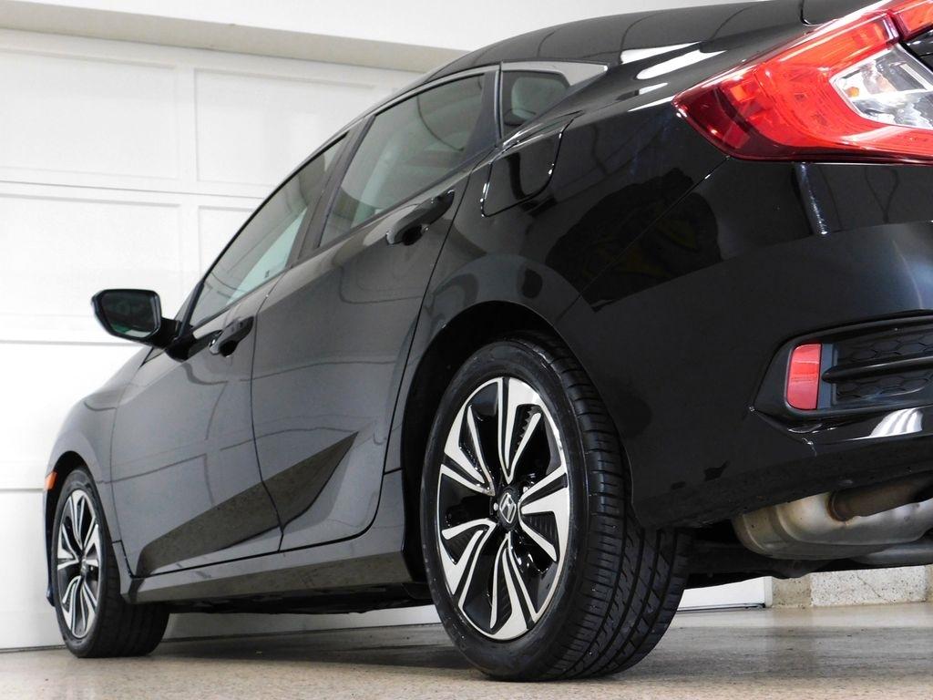 Honda Civic EX-T Sedan CVT 2017
