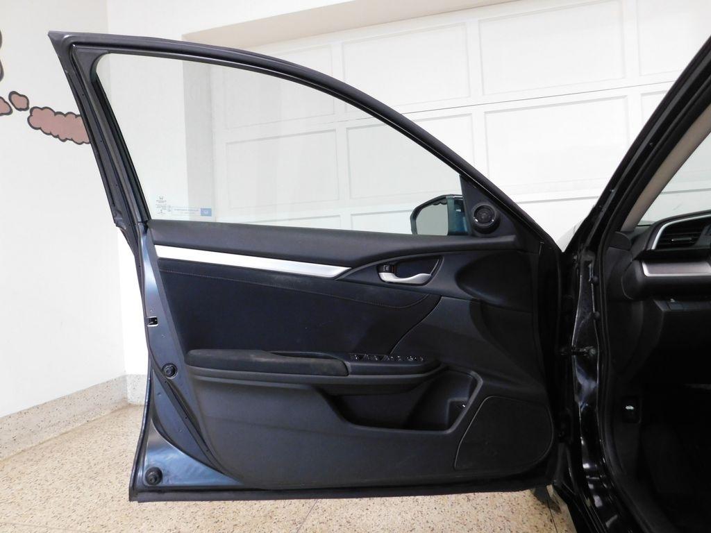 Honda Civic EX-T Sedan CVT 2017
