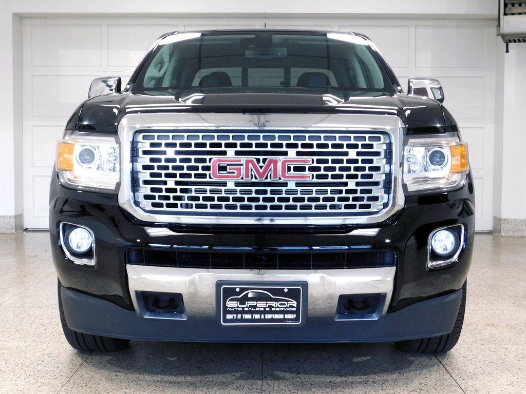 GMC Canyon Denali Crew Cab 4WD Long Box 2019