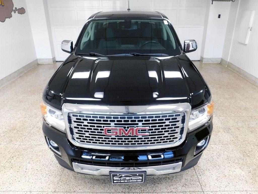 GMC Canyon Denali Crew Cab 4WD Long Box 2019