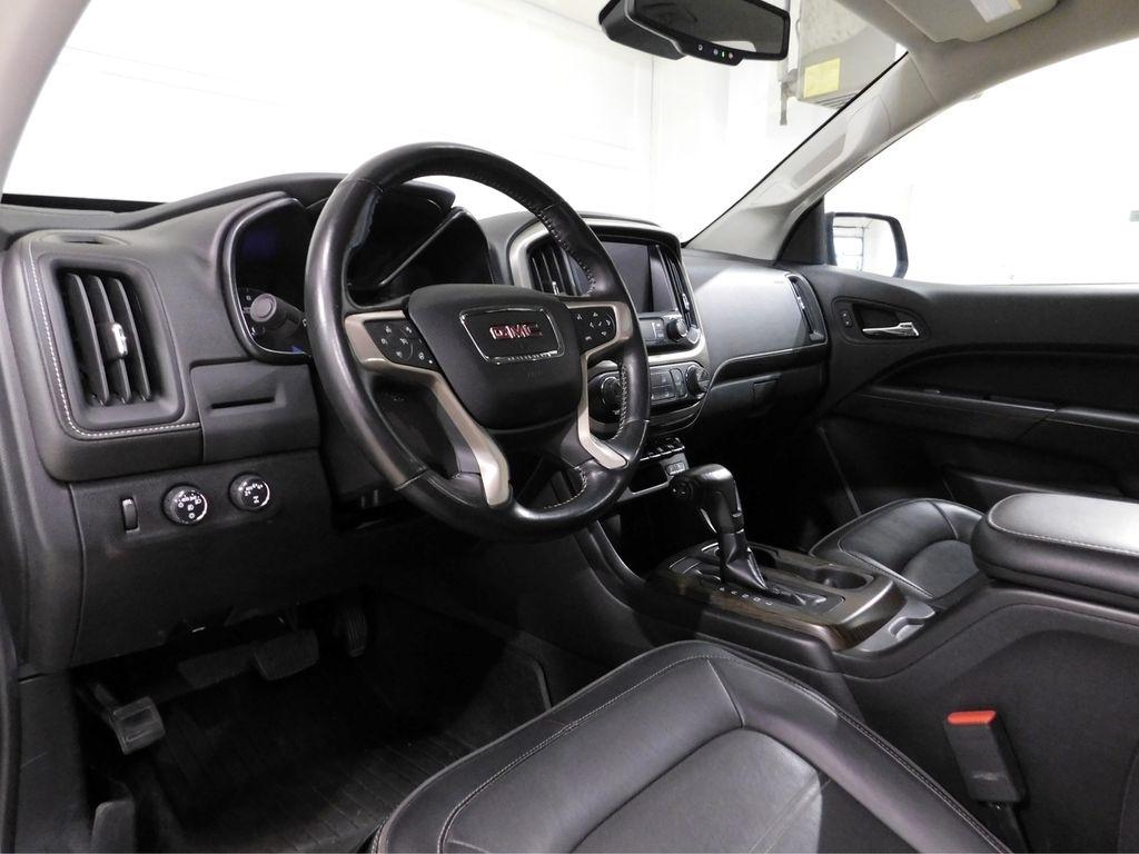 GMC Canyon Denali Crew Cab 4WD Long Box 2019