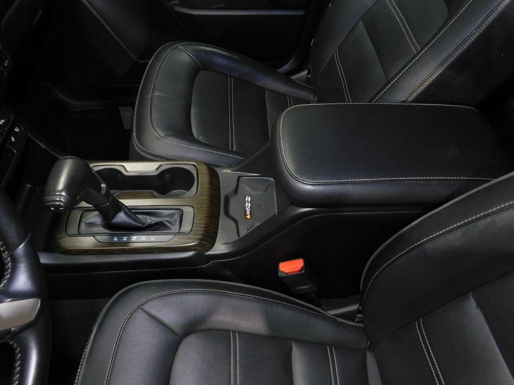 GMC Canyon Denali Crew Cab 4WD Long Box 2019