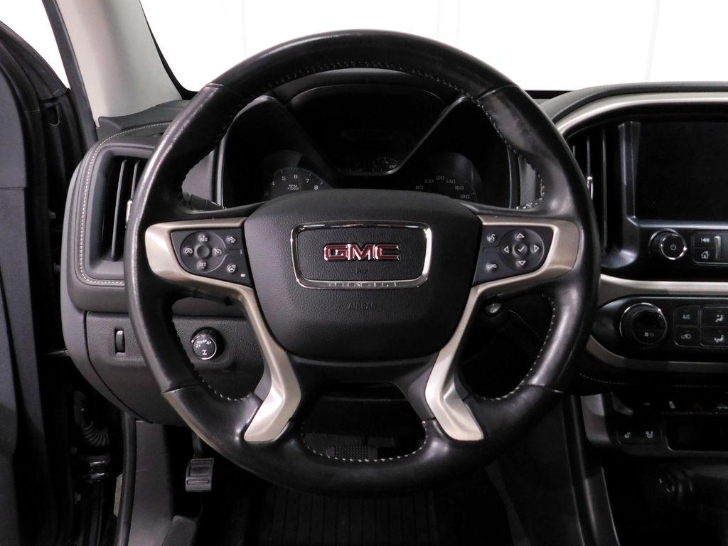 GMC Canyon Denali Crew Cab 4WD Long Box 2019