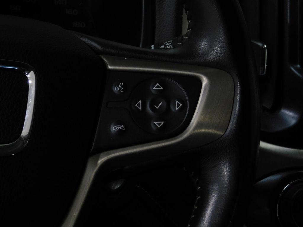GMC Canyon Denali Crew Cab 4WD Long Box 2019