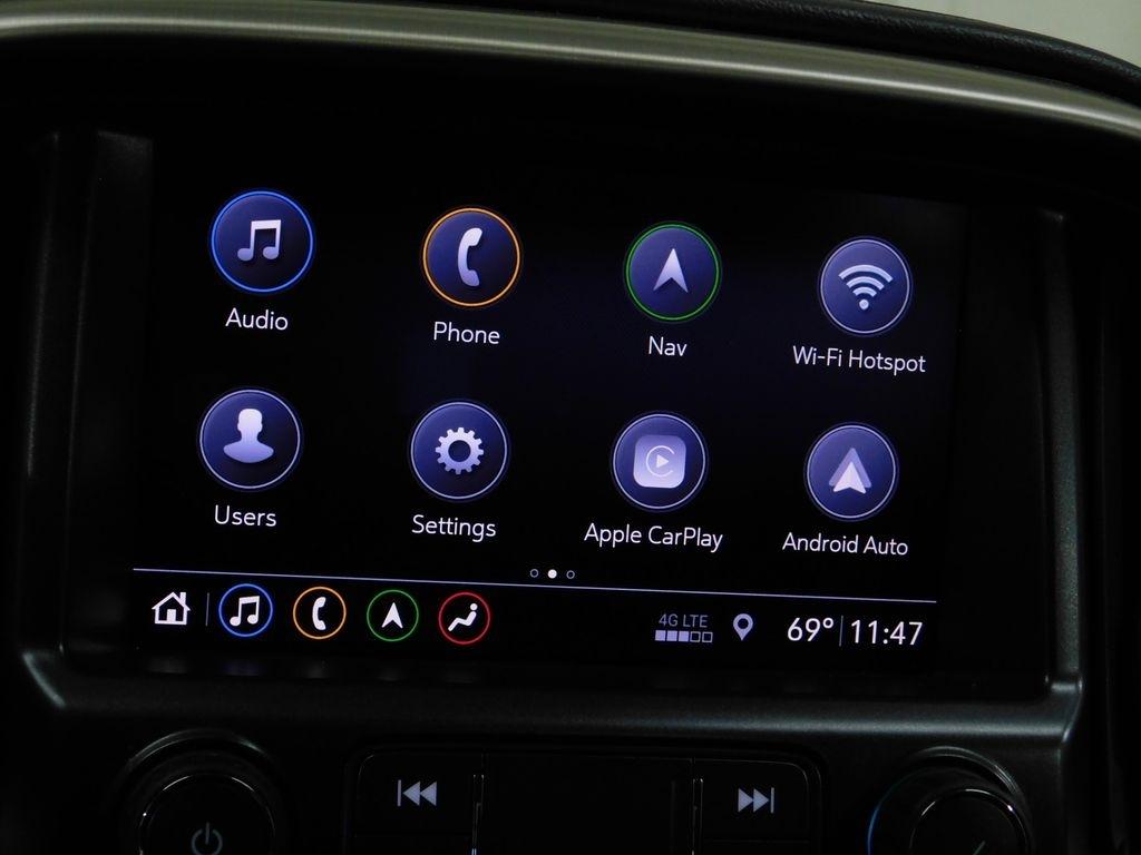 GMC Canyon Denali Crew Cab 4WD Long Box 2019