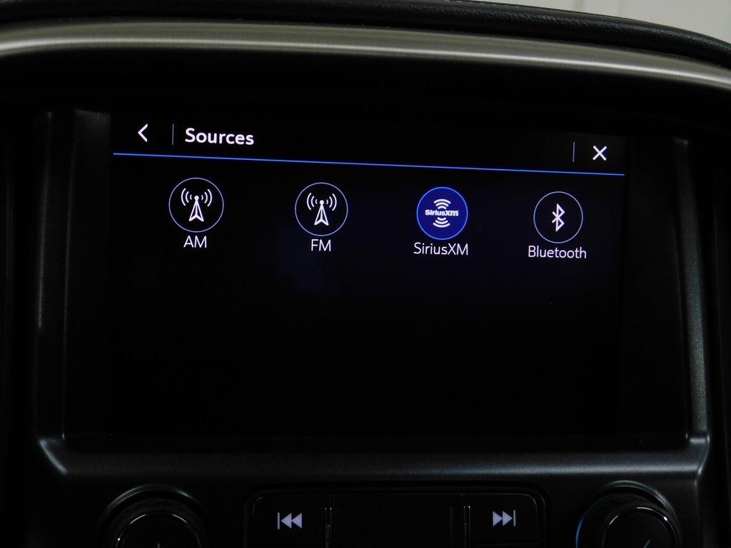 GMC Canyon Denali Crew Cab 4WD Long Box 2019