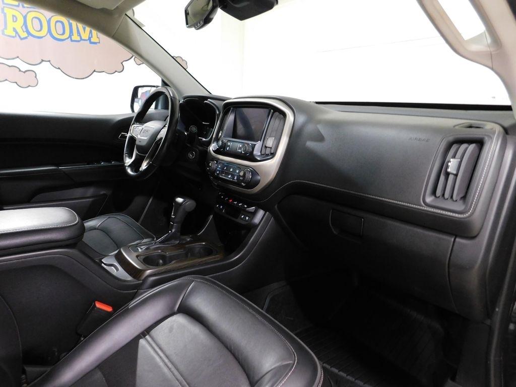 GMC Canyon Denali Crew Cab 4WD Long Box 2019