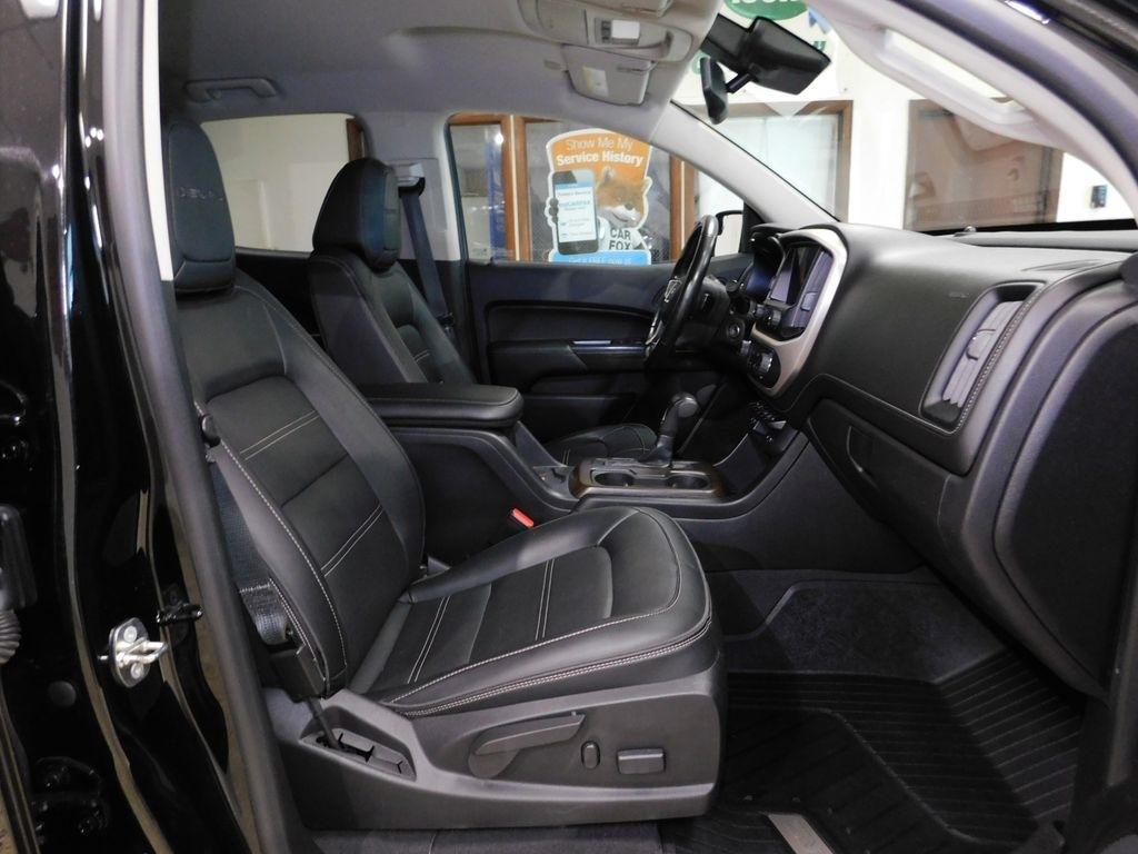 GMC Canyon Denali Crew Cab 4WD Long Box 2019