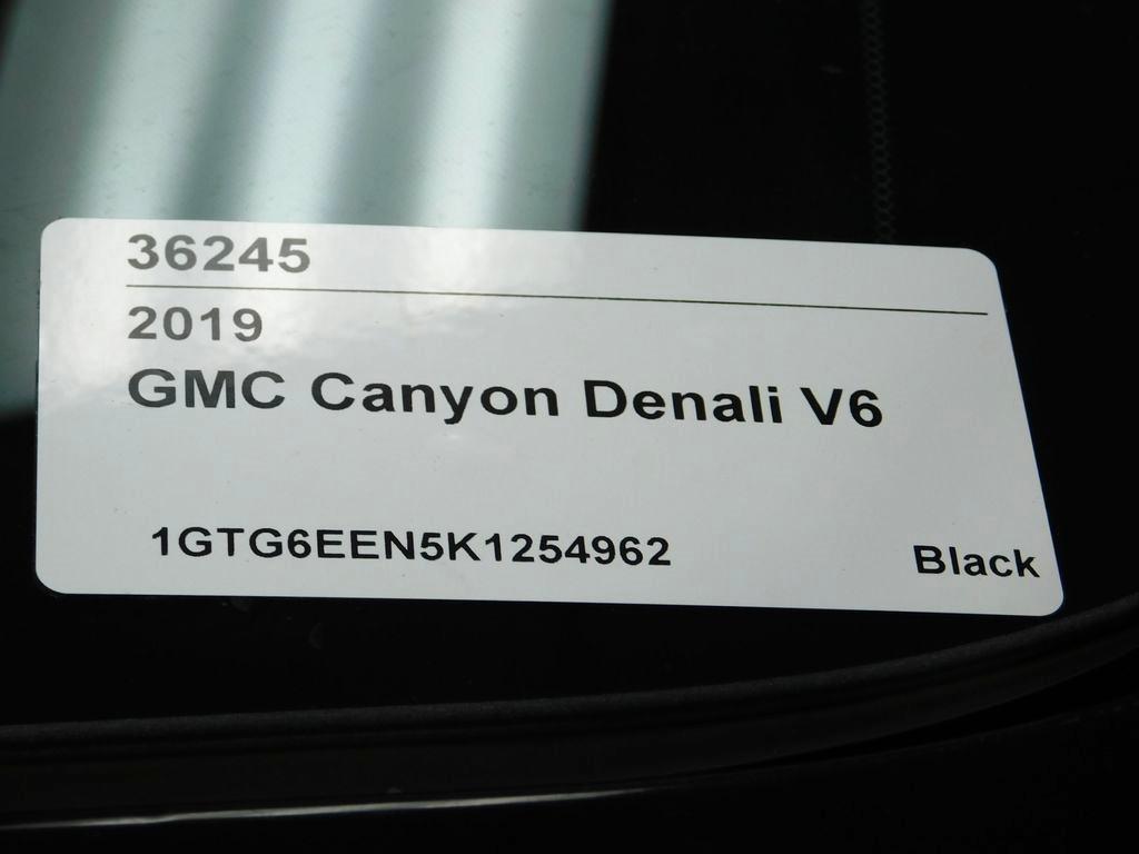 GMC Canyon Denali Crew Cab 4WD Long Box 2019