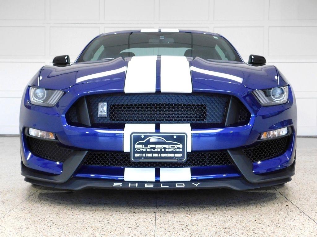 Ford Shelby GT350 Base 2016
