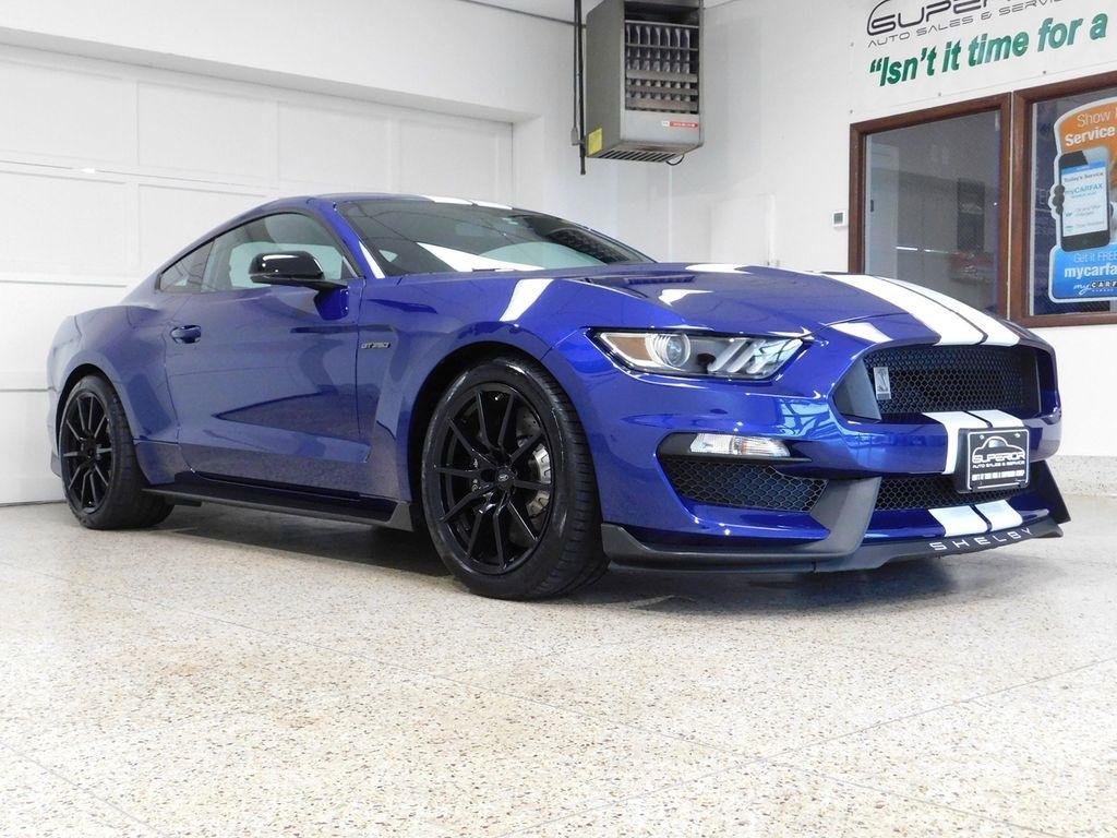Ford Shelby GT350 Base 2016