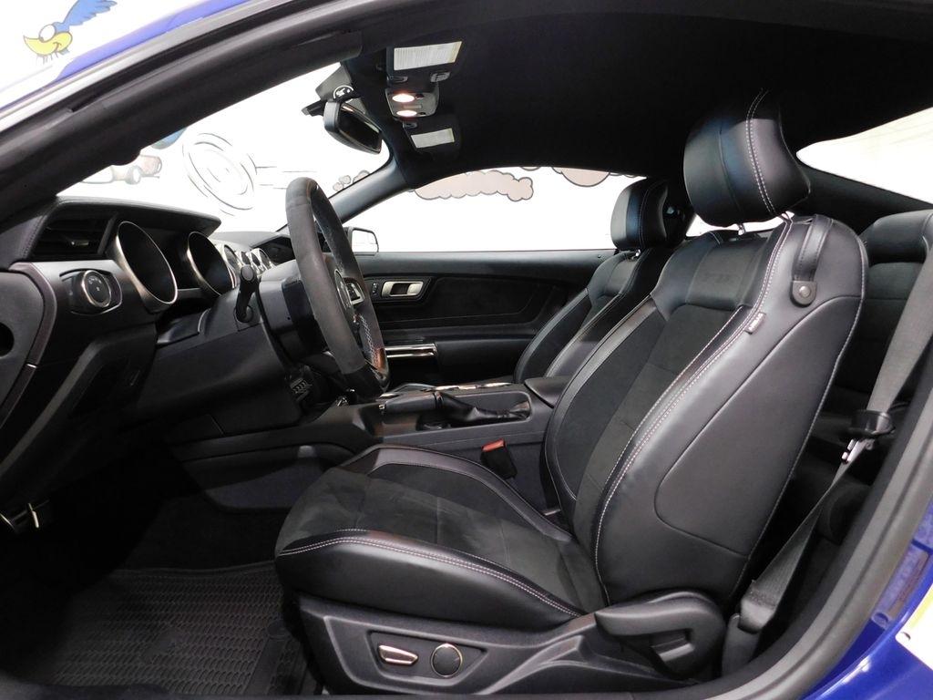 Ford Shelby GT350 Base 2016