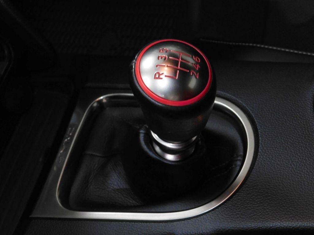 Ford Shelby GT350 Base 2016