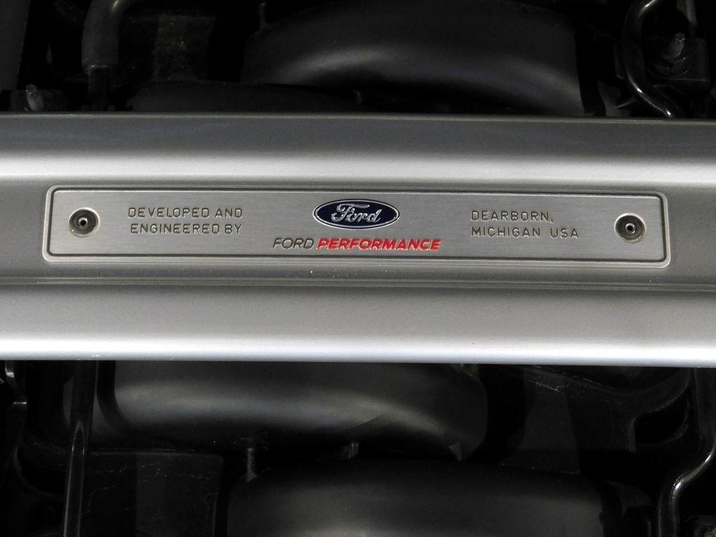 Ford Shelby GT350 Base 2016