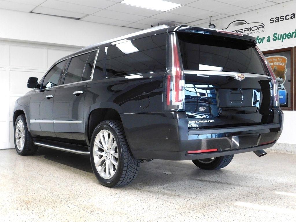 Cadillac Escalade ESV Luxury 4WD 2019